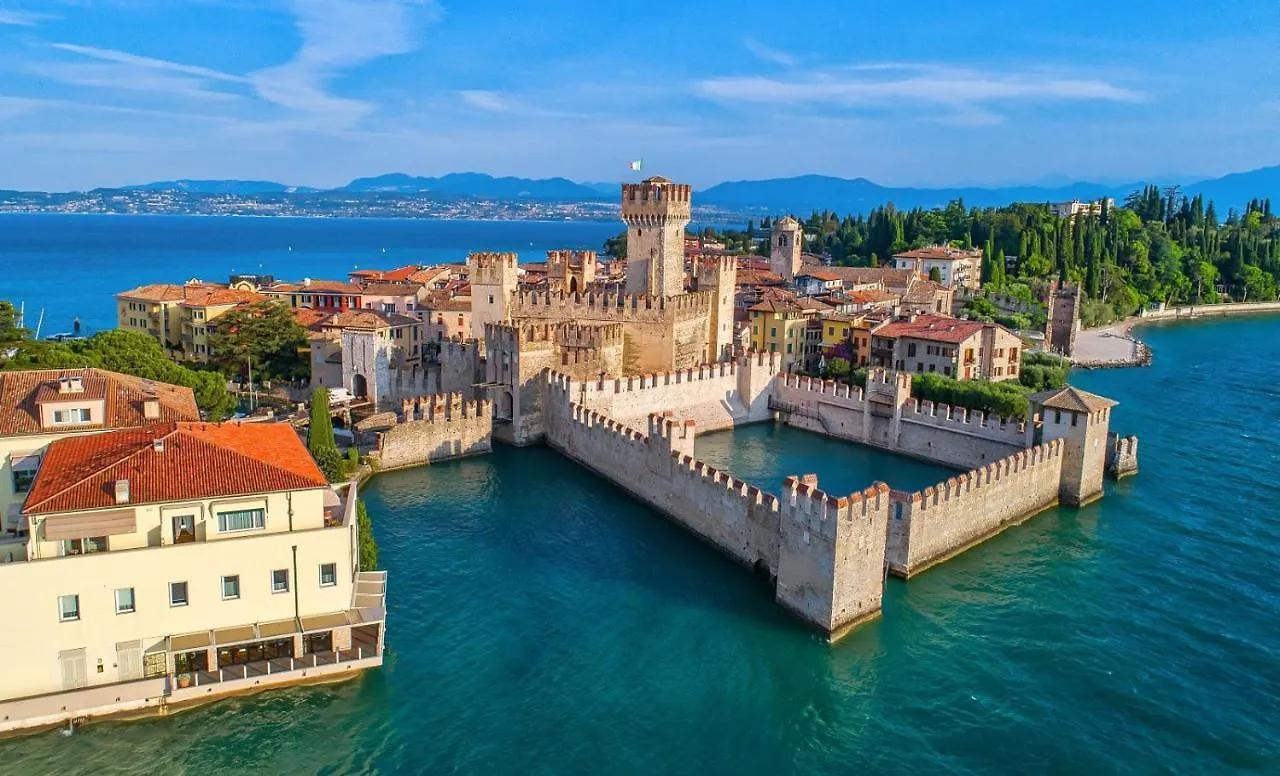 Suite Mimosa Con Piscina - Affitti Brevi Italia Sirmione 0*,