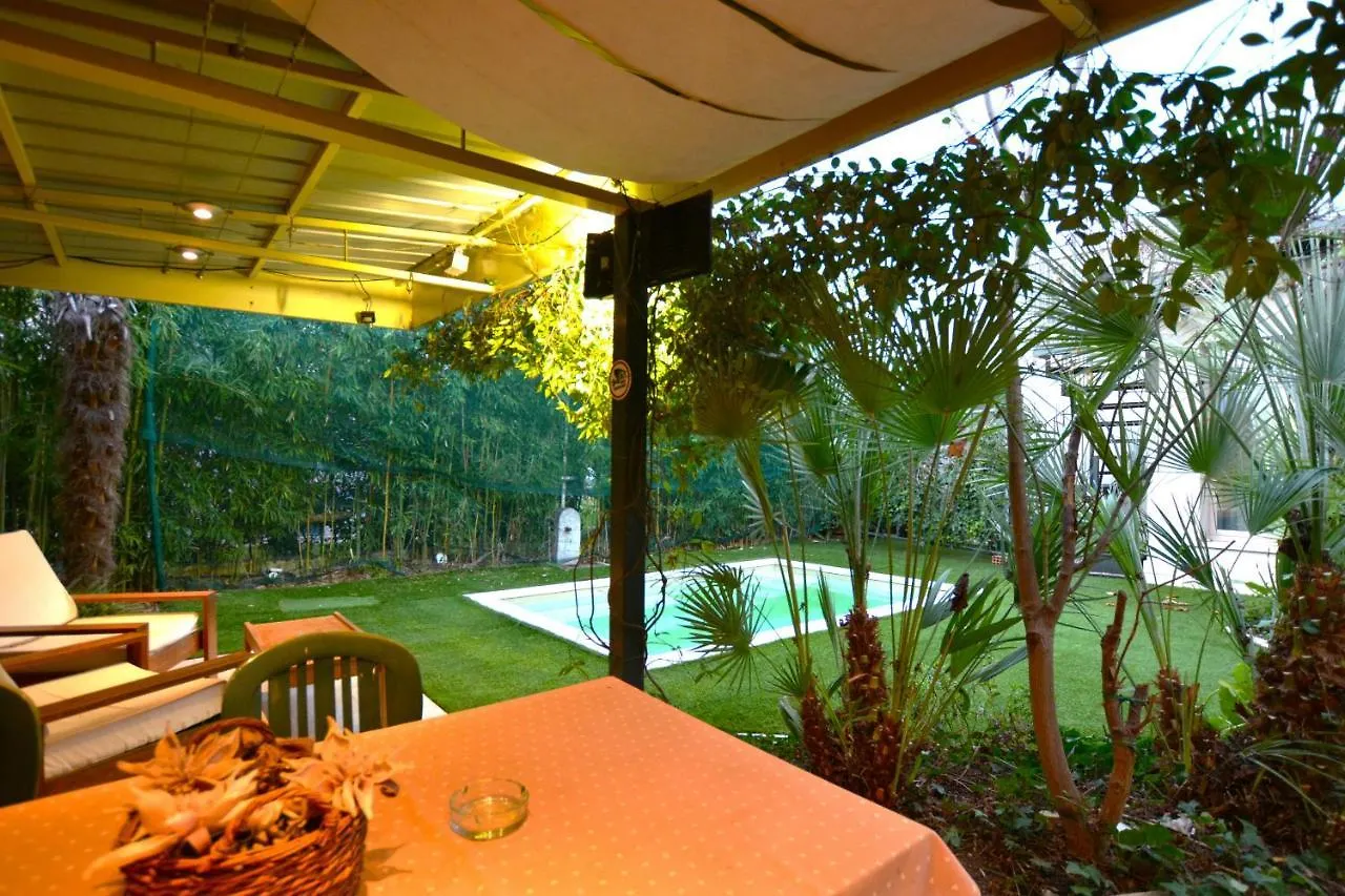Suite Mimosa Con Piscina - Affitti Brevi Italia Sirmione Apartment