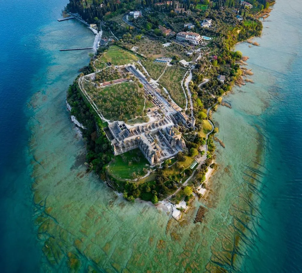 Suite Mimosa Con Piscina - Affitti Brevi Italia Sirmione Apartment